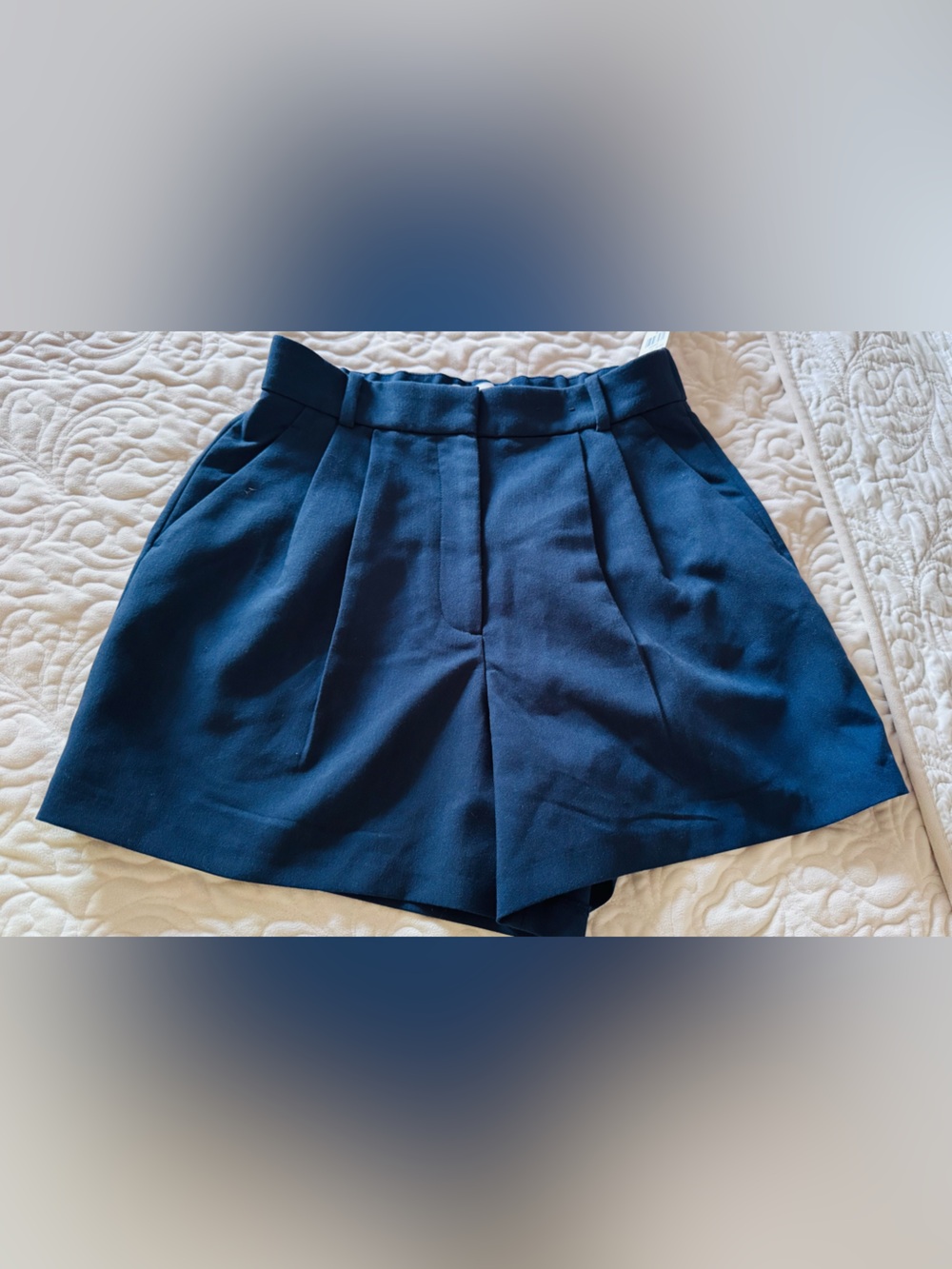 Abercrombie & Fitch Navy Pleated High-Waist Shorts